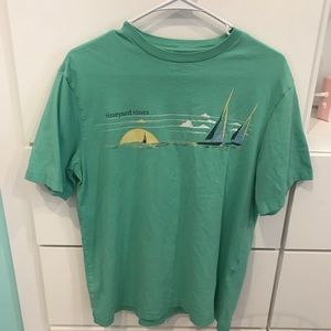 Green Vineyard Vines Tshirt